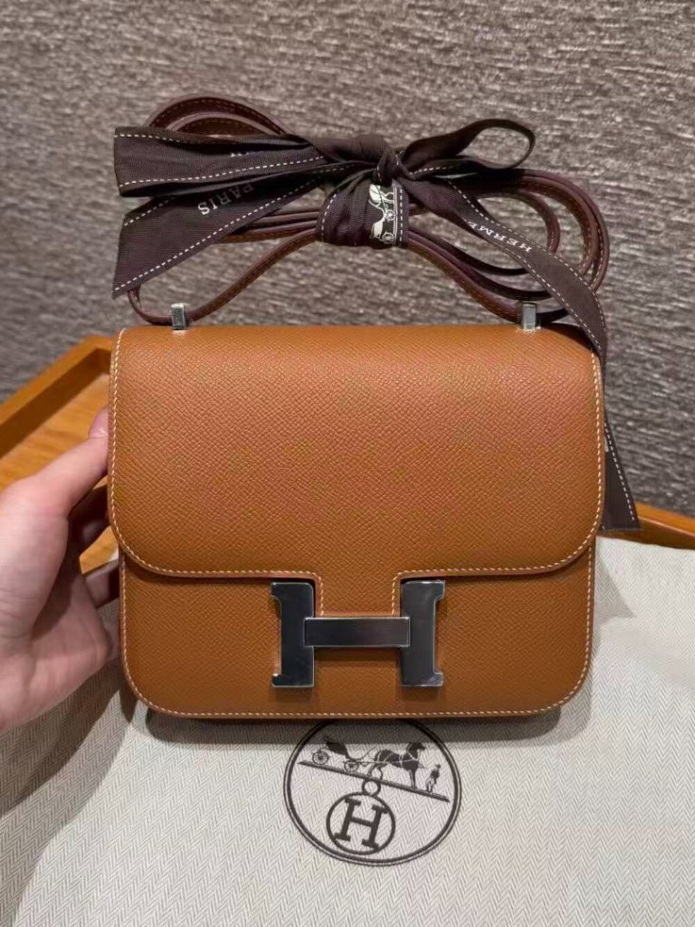 Classic Hermes Bag: A Stylish and Versatile Choice for Elegance